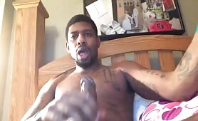Straight black dude making faces while stroking his cock