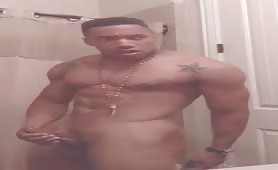 Hot muscled nigga wanking his cock on the shower